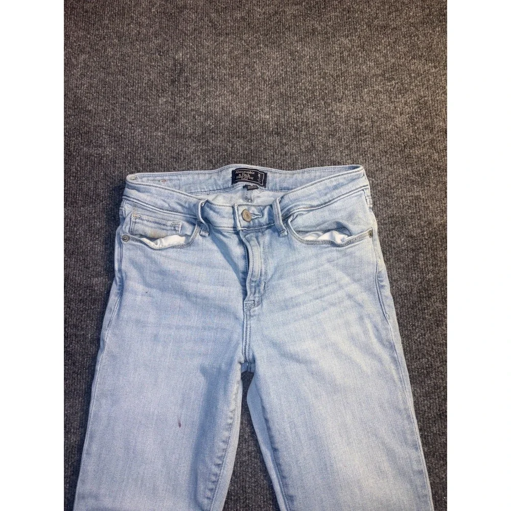 Abercrombie & Fitch Jeans Women's‎ 2R Blue Denim Harper Low Rise Ankle Raw Hem